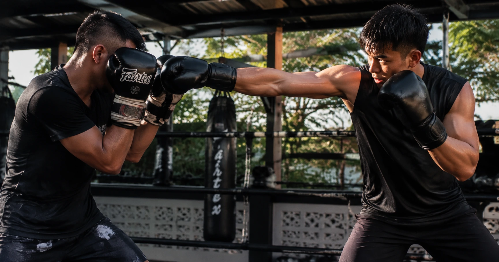 Khám Phá Võ Boxing: Nghệ Thuật Đấm Bước Đỉnh Cao Trong Thể Thao - image 2